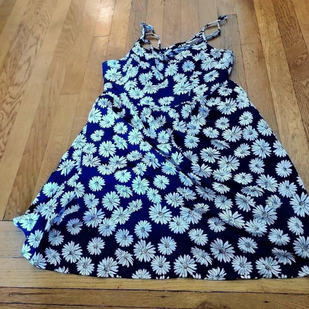 Blue Sleeveless Sundress With White Flowers Size Medium From SO